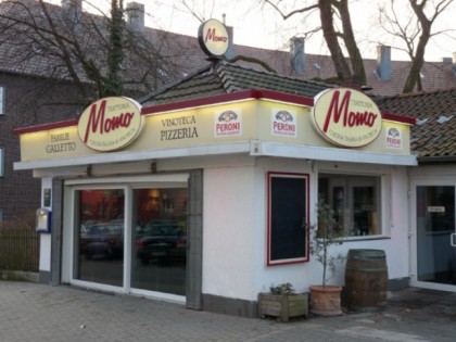 Photo: Momo&amp;#039;s