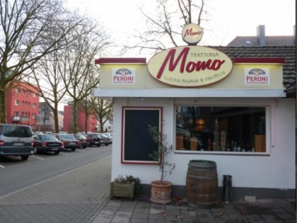 Photo: Momo&amp;#039;s